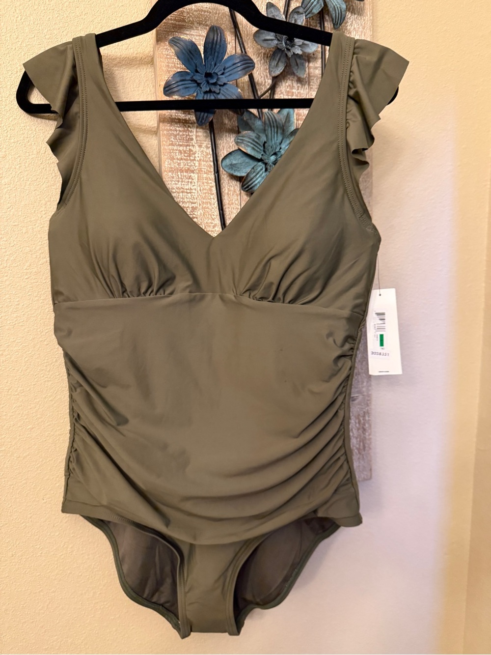 Dkny Olive Ruffle Shoulder V-Neck One Piece Swimsuit Womens L NWT - Picture 3 of 5
